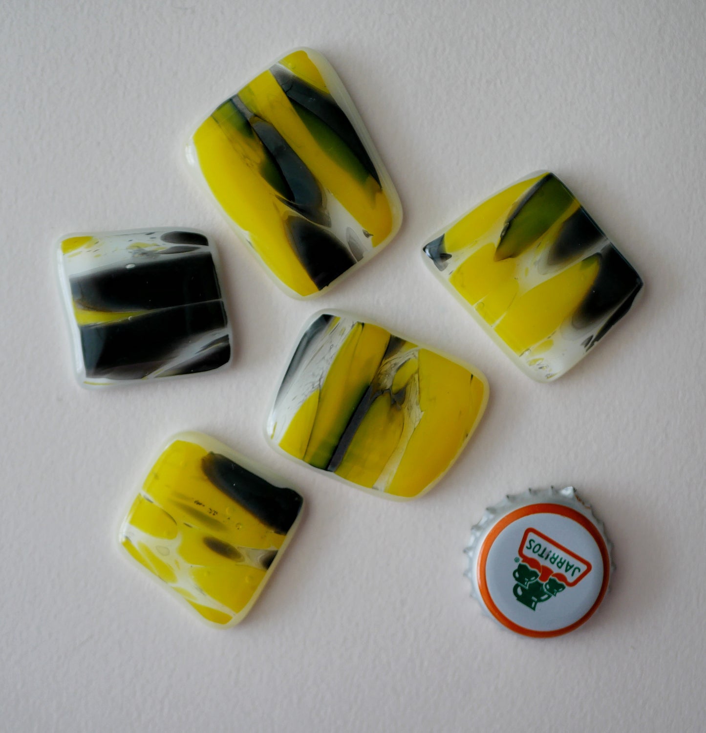 Yellow and Black Cabochon Set