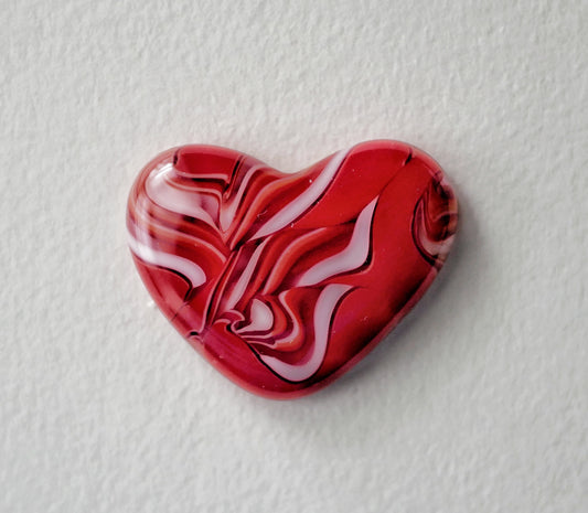 Twisty Red Mini Pocket Heart