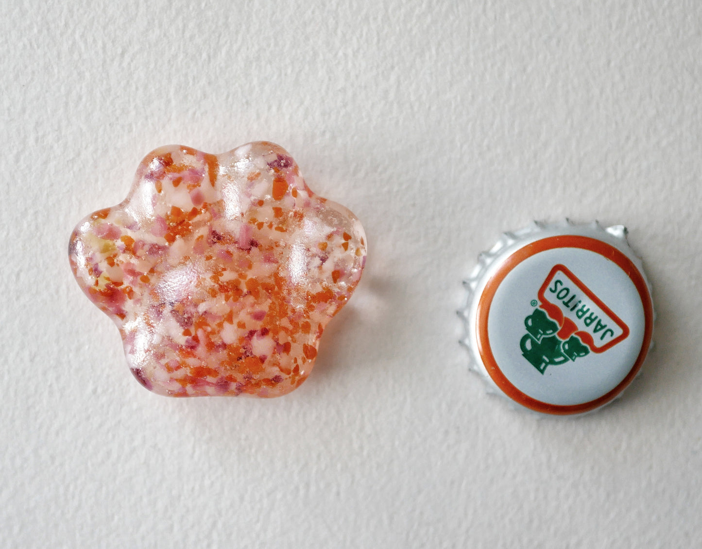 Confetti Lesbian Pride Pocket Paw