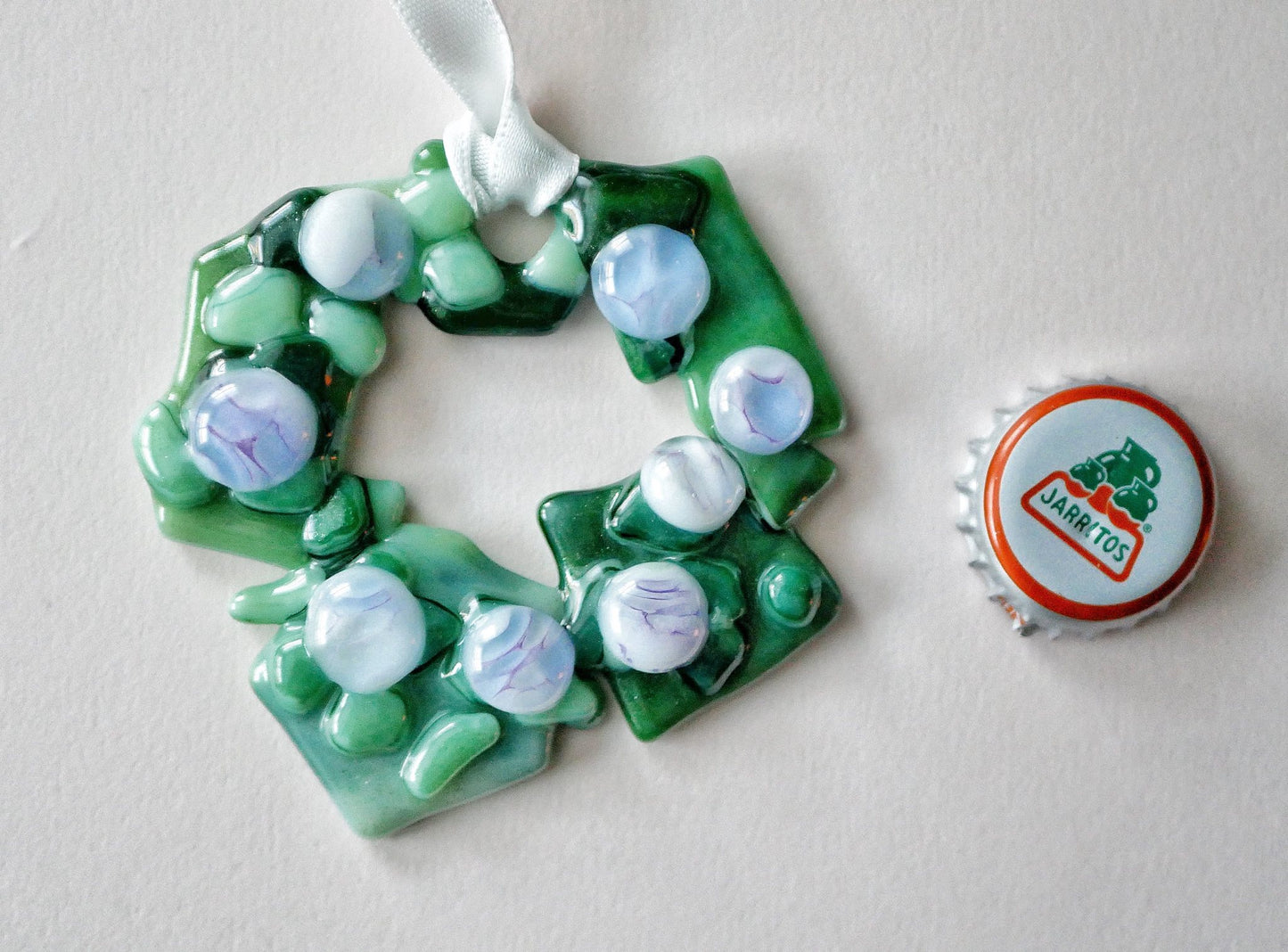 Bumpy Geometric Wreath with Lavender Baubles (Small)