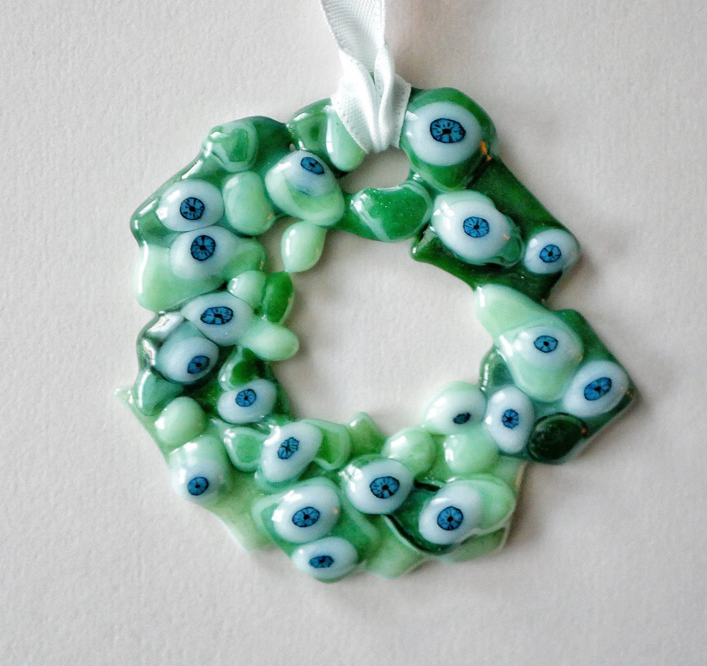 Bumpy Geometric Eyeball Wreath (Small)