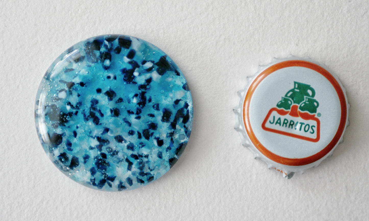 Round Worry Stone: Confetti Blues