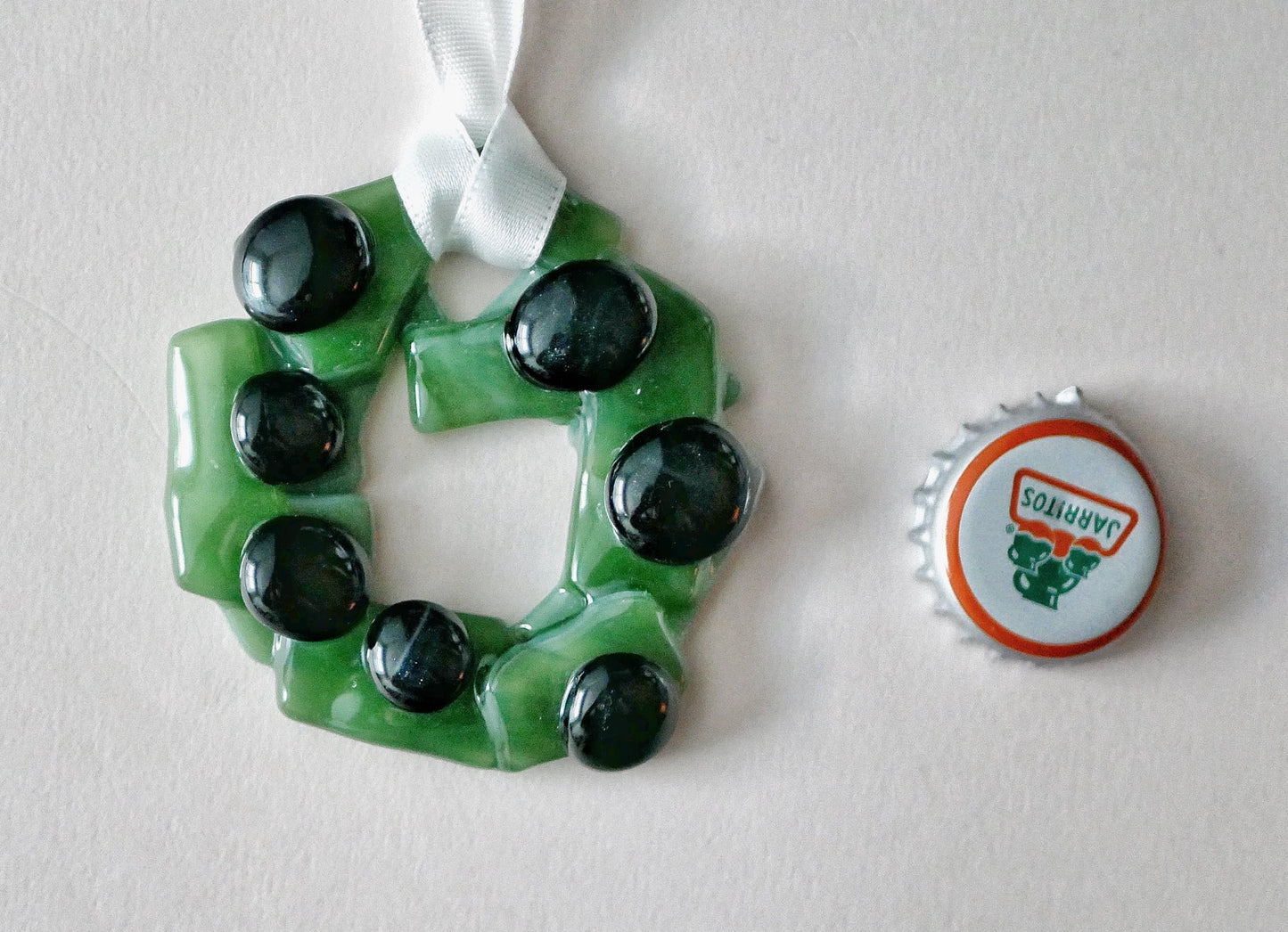 Bumpy Wreath with Galaxy Ornaments (Small)