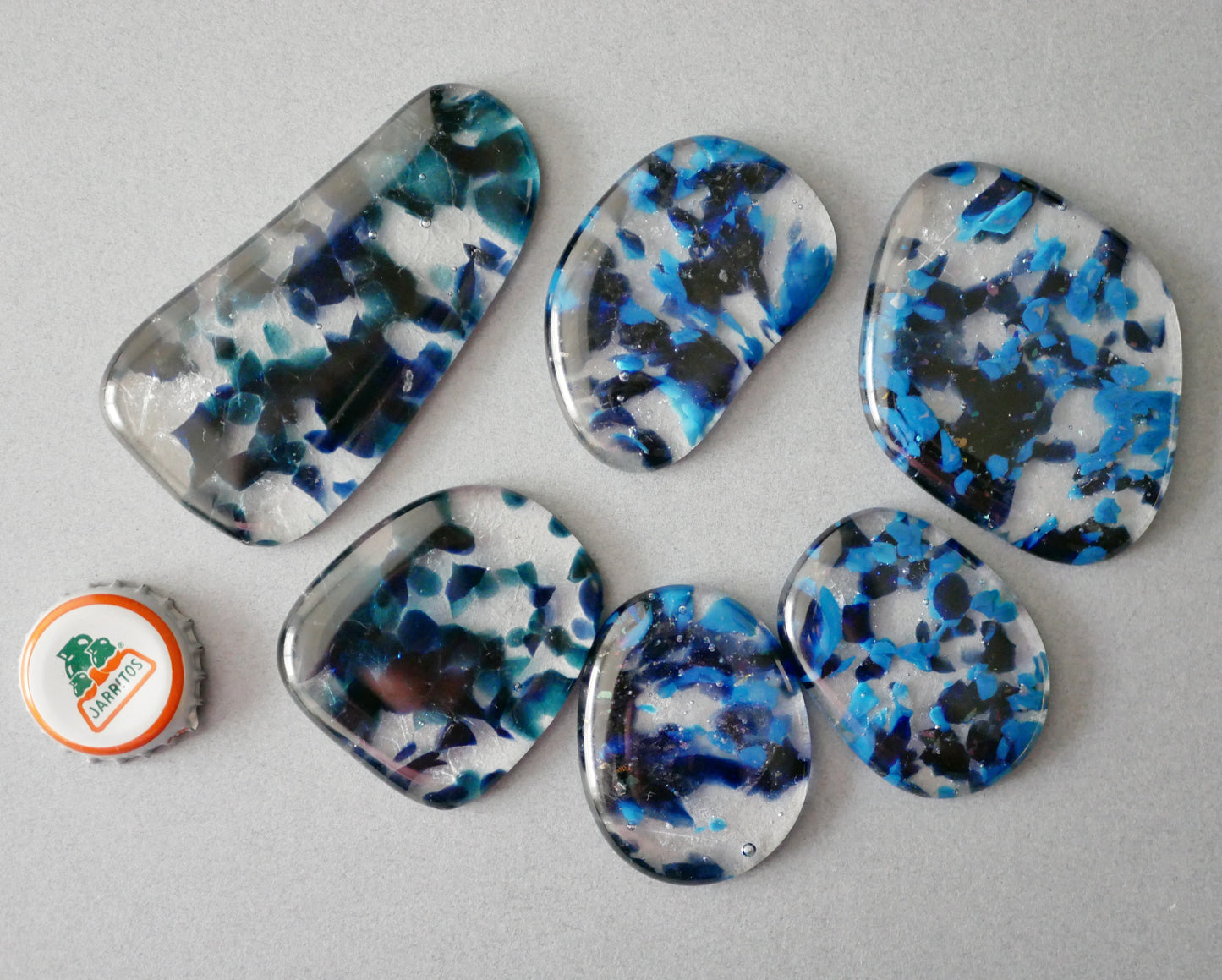 Big Cabochon: Clear and Blues