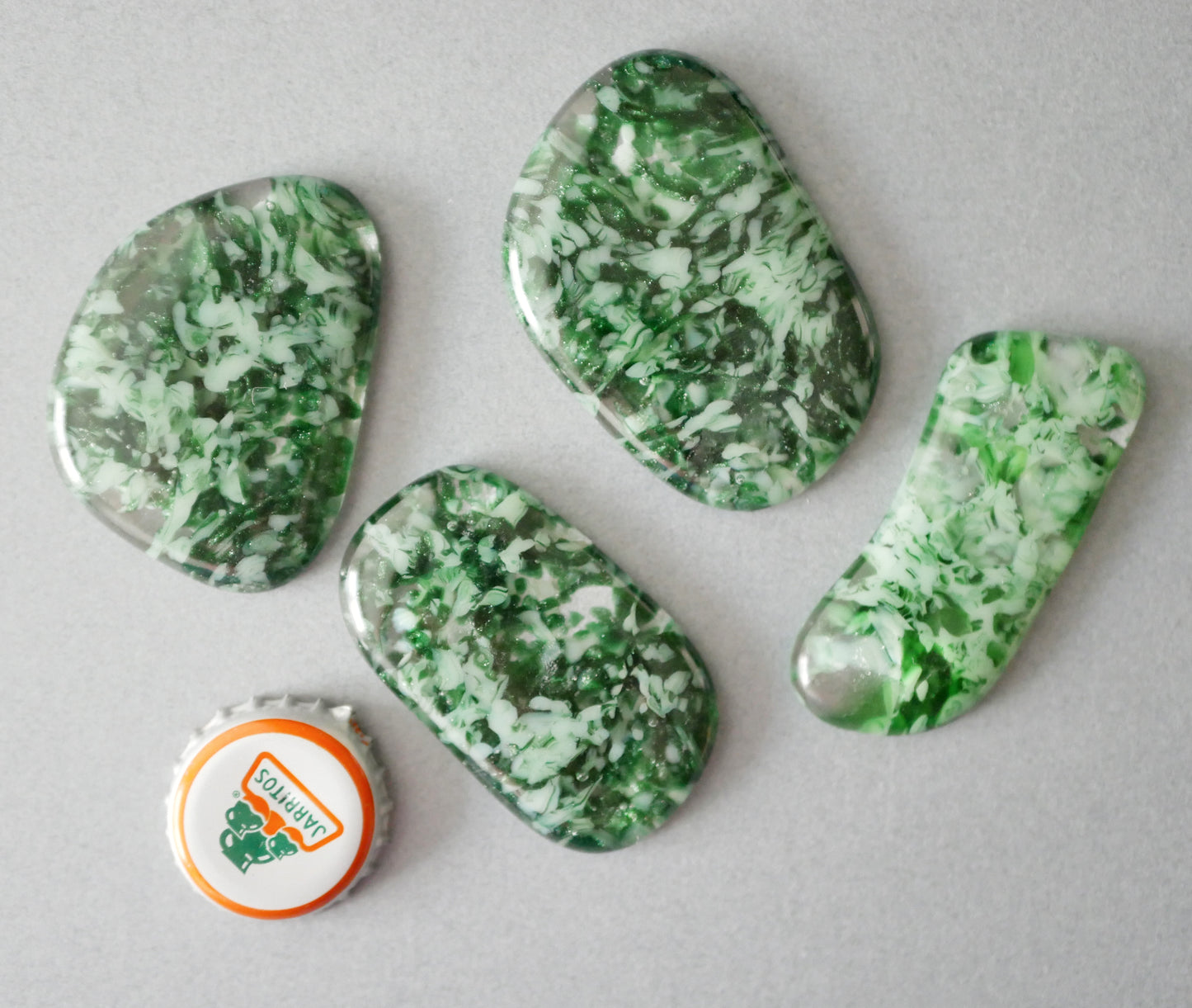 Big Cabochon: Clear and Sparkly Greens