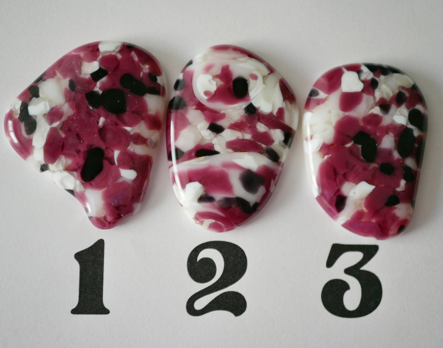 Big Cabochon: Pink, White and Dark Purple