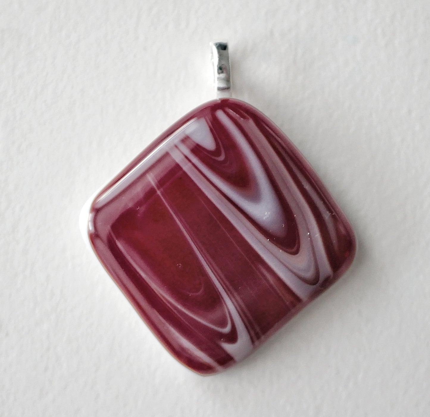 Red and White Pendant #3 (Base Metal) (PENDANT ONLY)