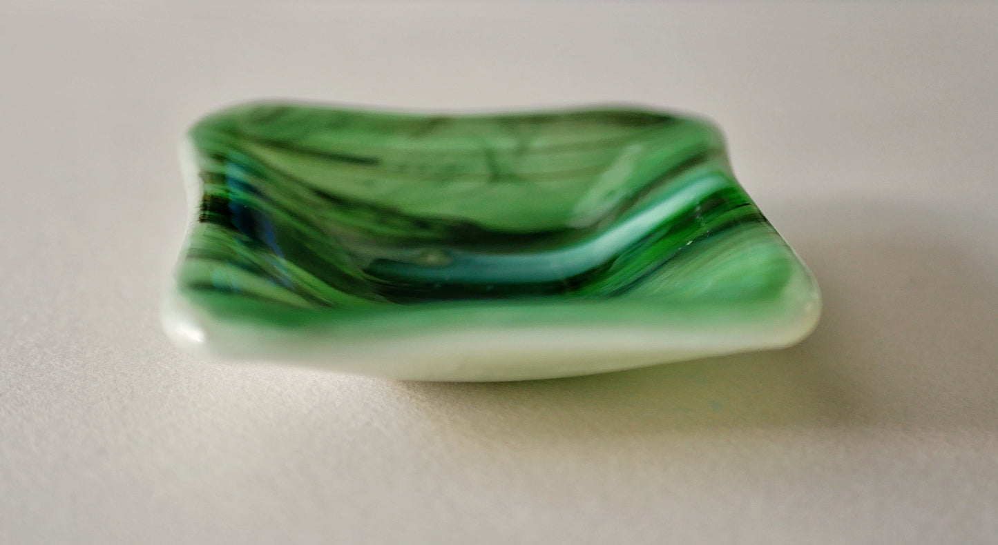 Trinket Dish: Greens