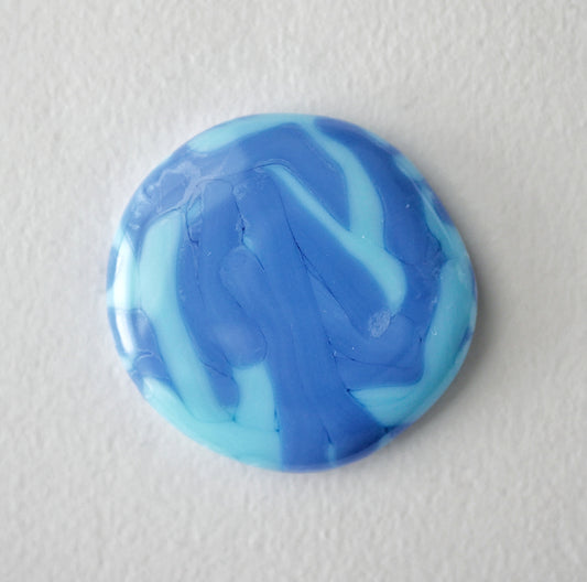 Round Worry Stone: Blue Overlapping Lines