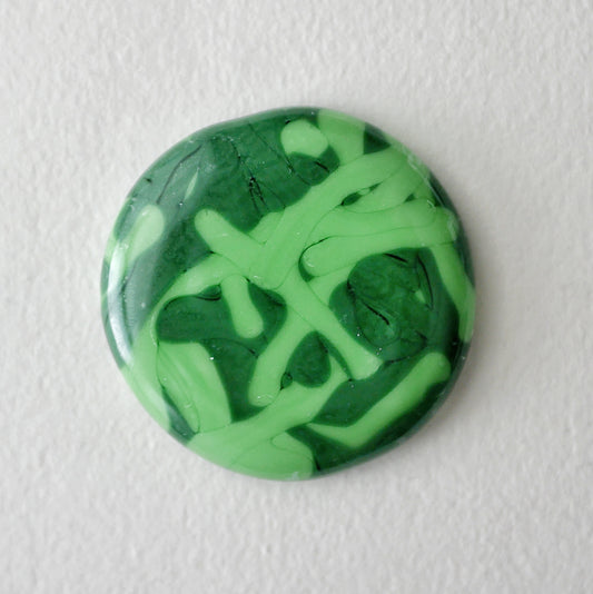 Round Worry Stone: Green Overlapping Lines