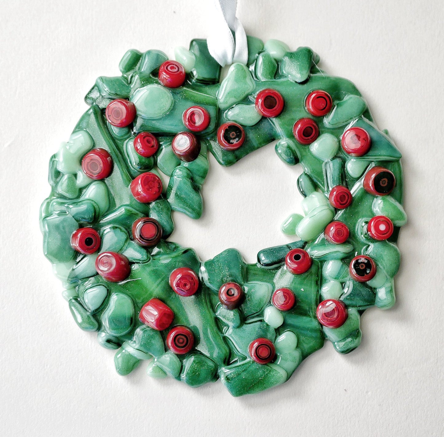 Bumpy Wreath with Red Murrine Ornaments (Large)