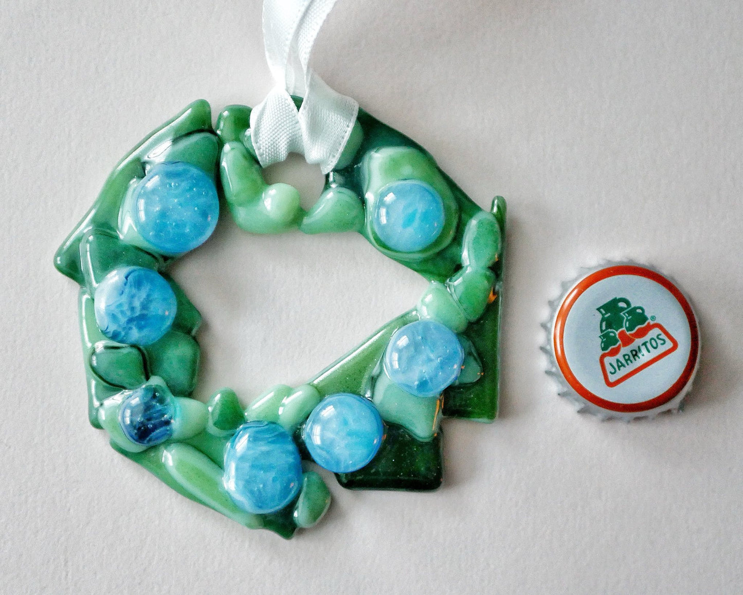 Bumpy Geometric Wreath with Blue Baubles (Small)